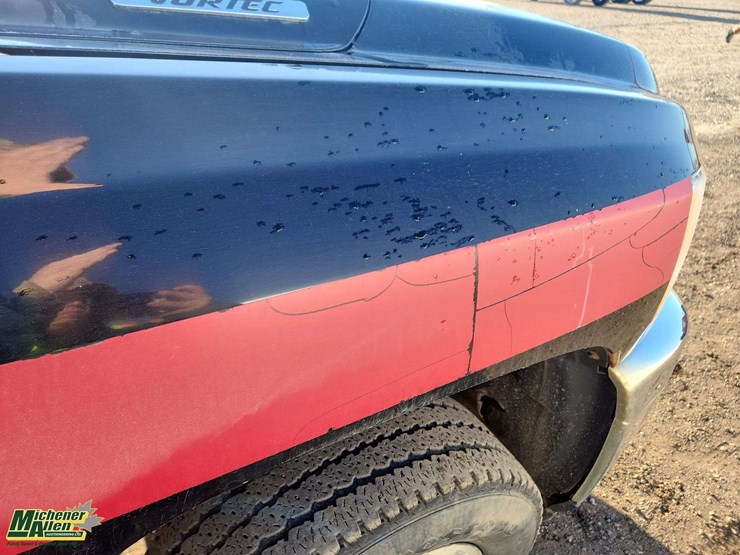 2013-chevrolet-silverado-2500hd-lt-image-35