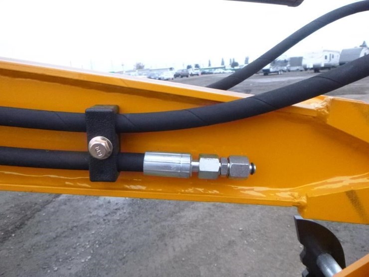 2025-vicsec-vc15-hydraulic-excavator-image-13