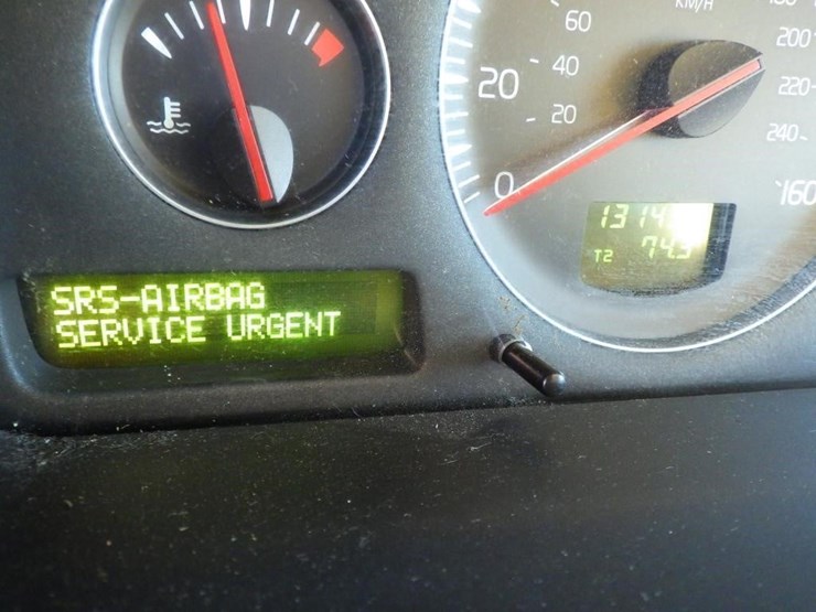 2008-volvo-xc90-image-15