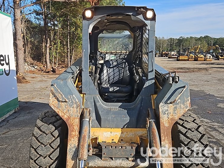 2012-deere-328d-image-23