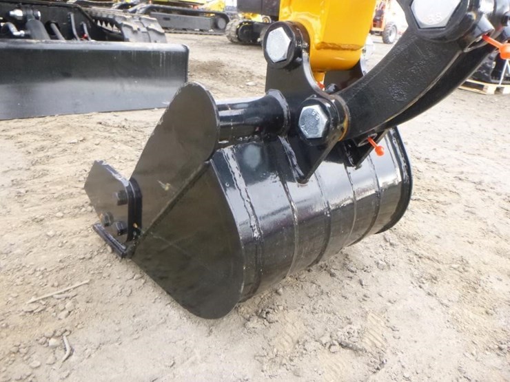 2025-vicsec-vc13c-hydraulic-excavator-image-10