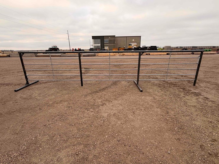 free-standing-panel-image-1