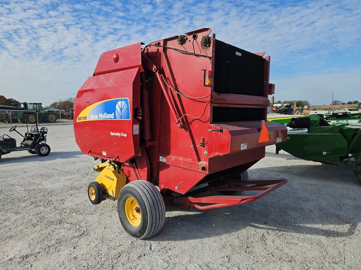 2012-new-holland-br7090-image-7