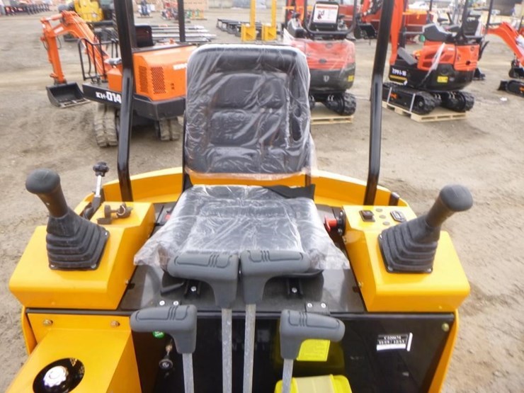 2025-vicsec-vc15-hydraulic-excavator-image-19