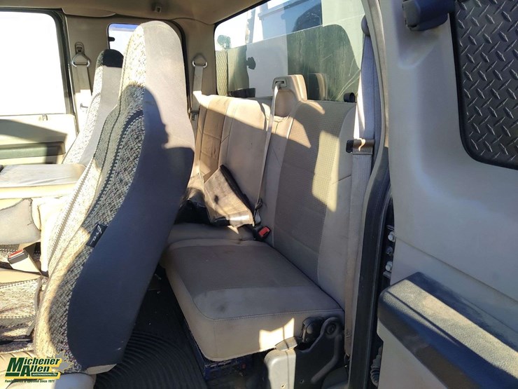 2008-ford-f550-image-14