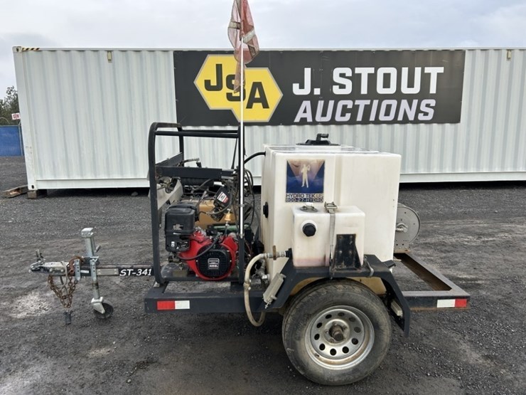 hydrotek-ss30005vs-towable-pressure-washer-image-2