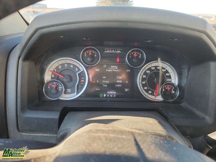 2014-ram-5500-slt-image-17