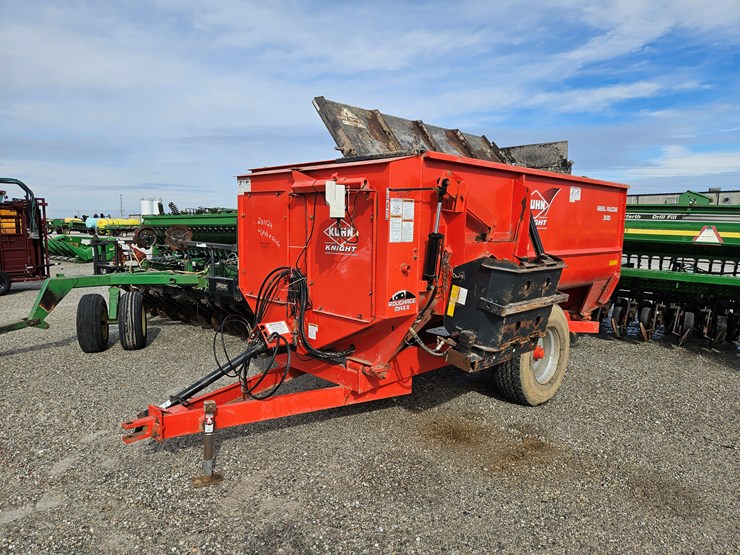 kuhn-knight-3130-image-1