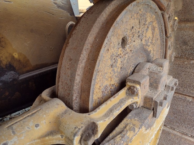 2009-deere-650j-lgp-image-28