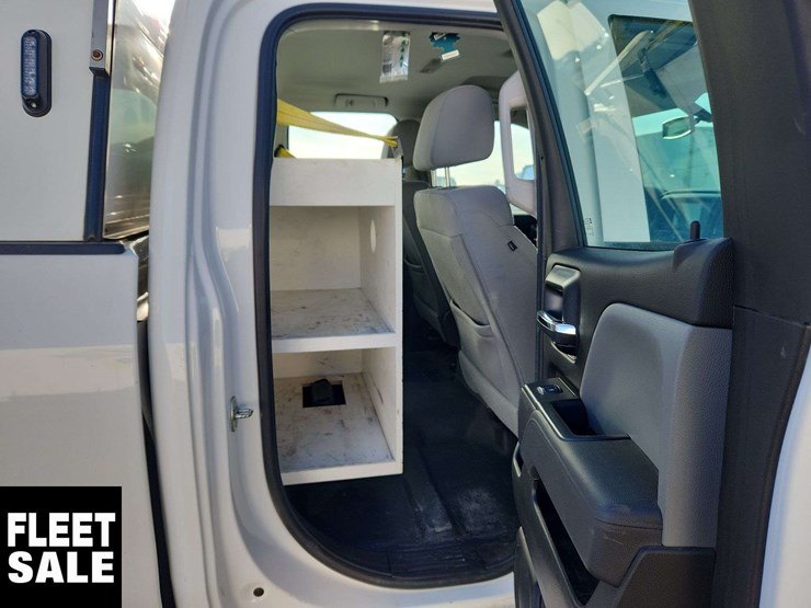 2018-gmc-sierra-2500hd-image-18