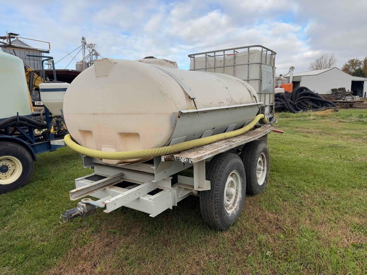 500-gal-tandem-nurse-trailer-image-3