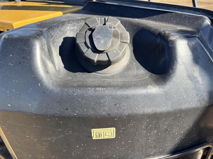 2021-caterpillar-302.7cr-image-42