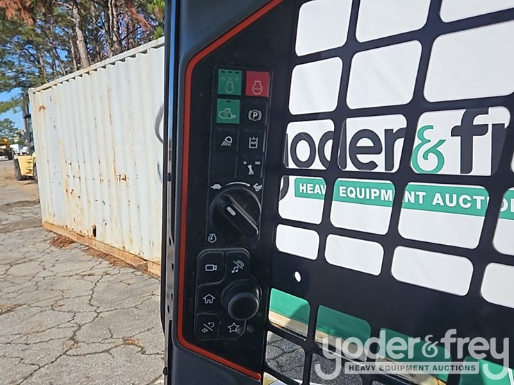 2022-bobcat-t66-image-26