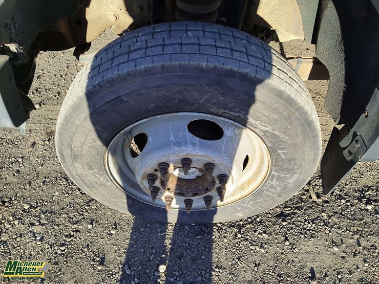 2008-ford-f550-image-11