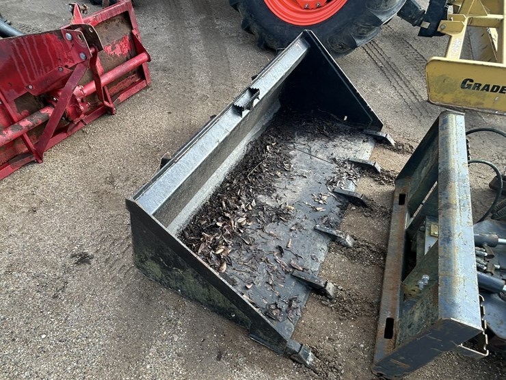 #02567-•-skid-steer-bucket-image-2