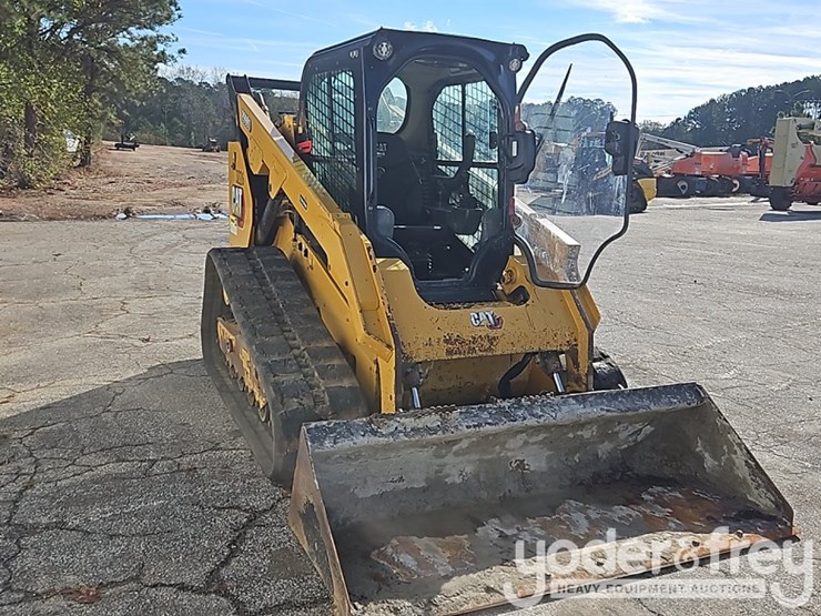 2021-caterpillar-299d3-image-6