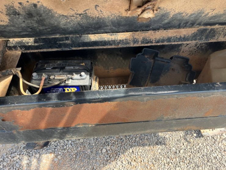 2014-ameritrail-lay-flat-hose-tugger-trailer-image-10