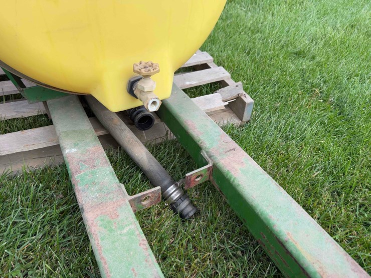 250-gal-top-air-saddle-tanks-image-10