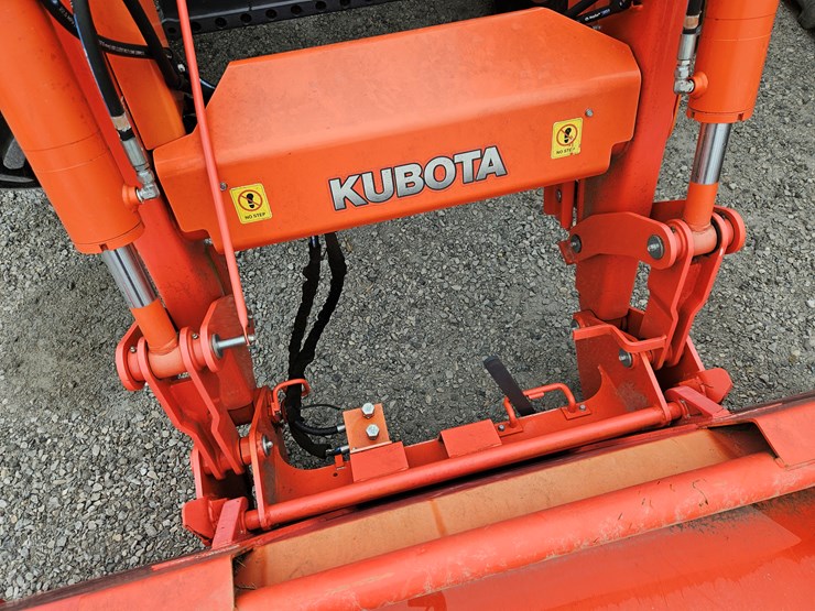 2019-kubota-m7-152-image-5