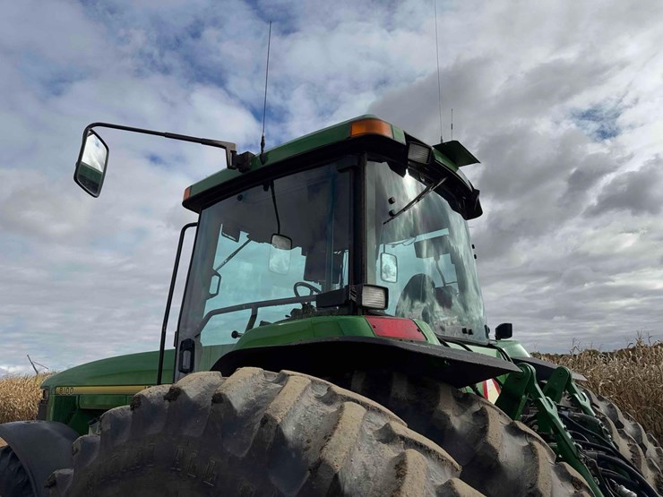 1995-john-deere-8100-image-21