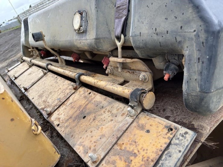 caterpillar-cb-434c-image-15