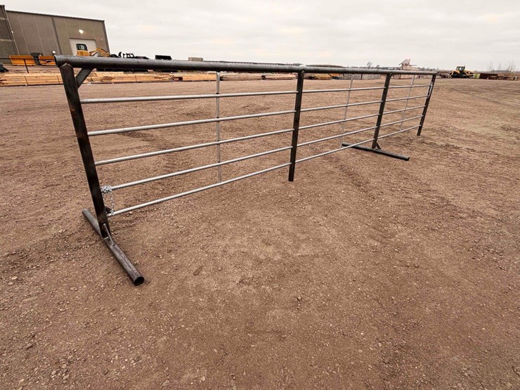 free-standing-panel-image-5