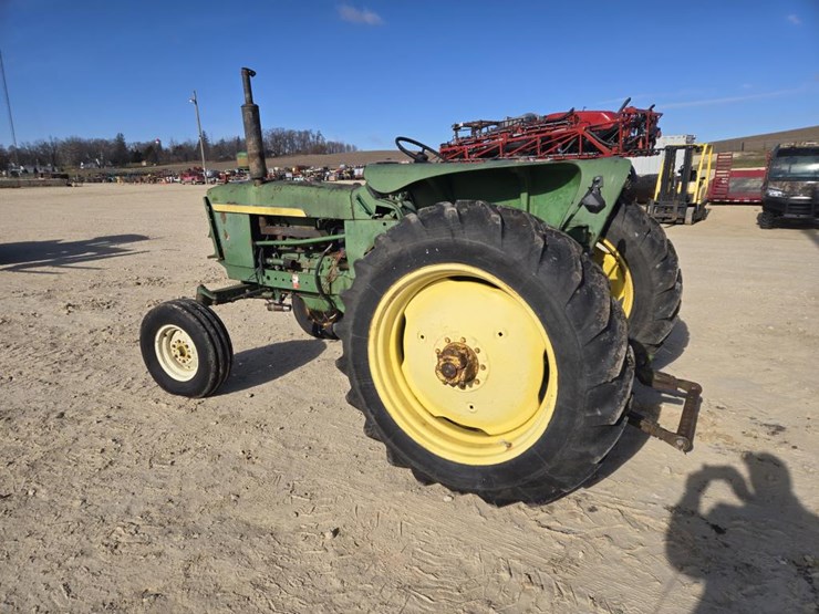 john-deere-2010-image-10