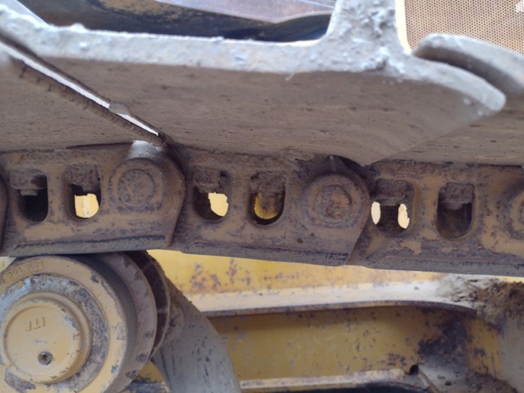 2005-deere-650j-lgp-image-35