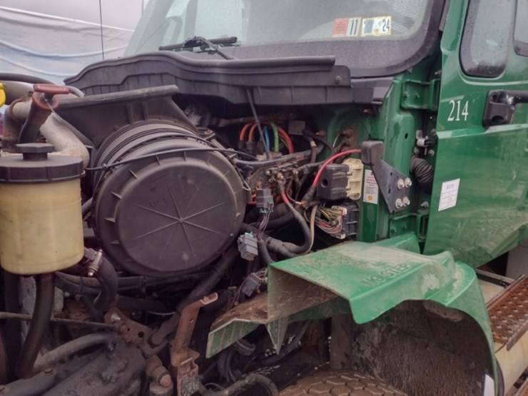 international-13-image-17