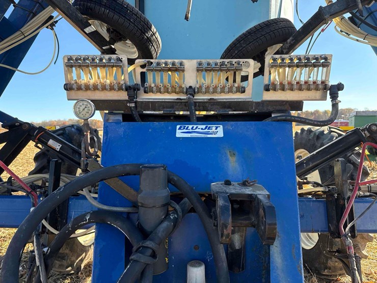 2019-blu-jet-at4610-image-13