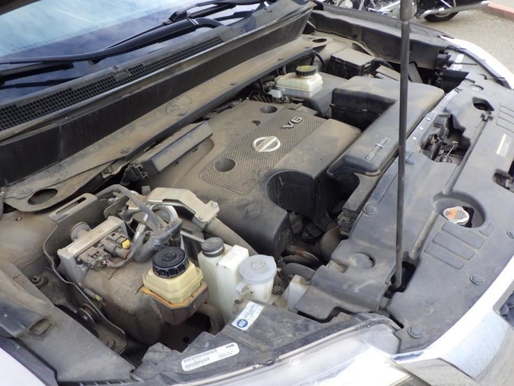 2014-nissan-pathfinder-image-11