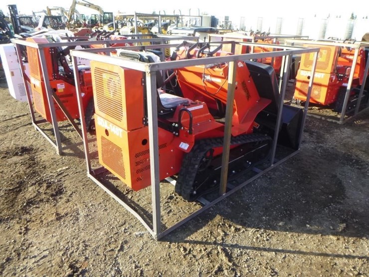 2025-agt-sda-140t-skid-steer-track-loader-image-3