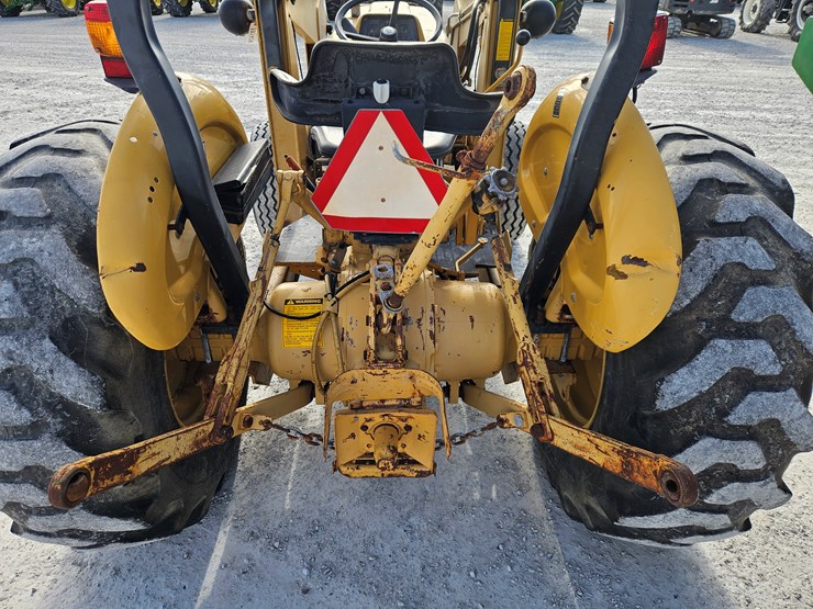 1996-ford-345d-image-19