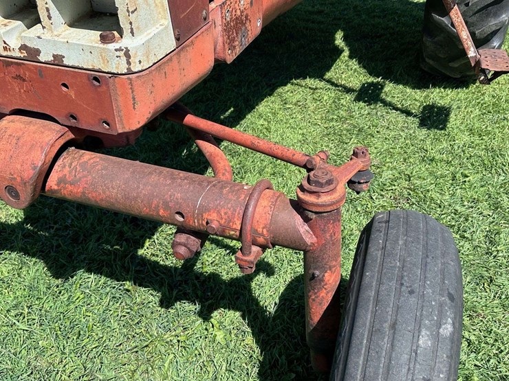 cockshutt-1550-image-17