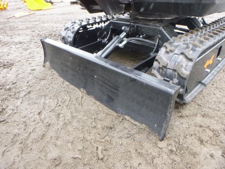 2025-tpm-18k-hydraulic-excavator-image-15