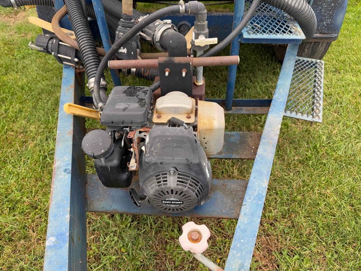 1200-gal-duo-lift-tandem-nurse-trailer-image-8