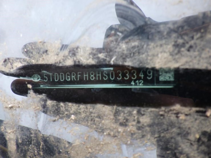 2017-toyota-highlander-image-16