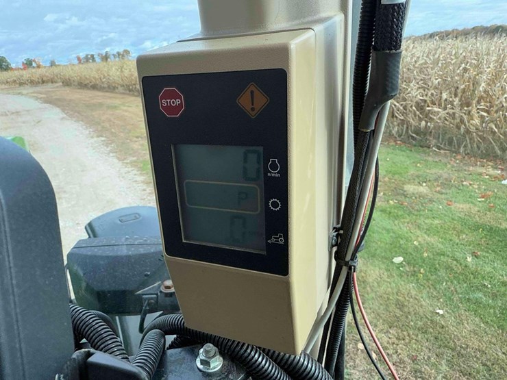 1995-john-deere-8100-image-33