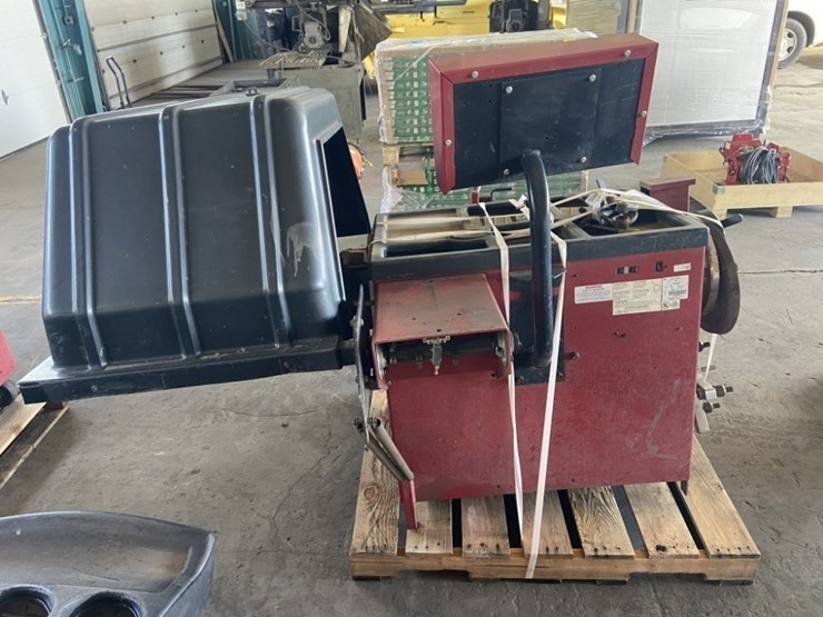 coats-6401-direct-drive-wheel-balancer-image-6