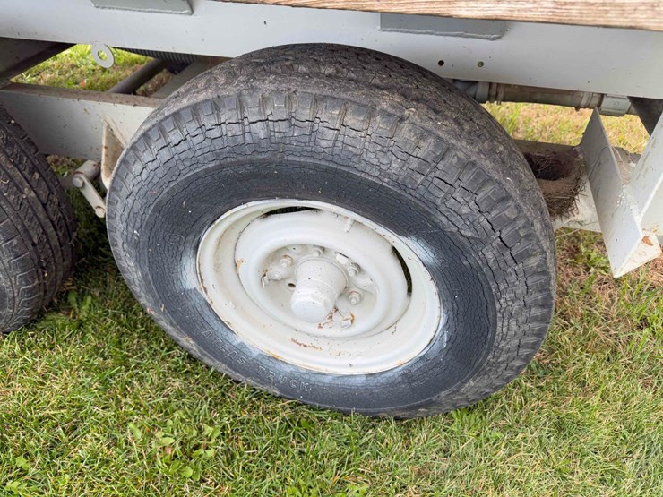 500-gal-tandem-nurse-trailer-image-7