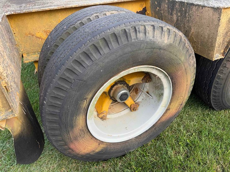 tri-axle-detach-trailer-image-25