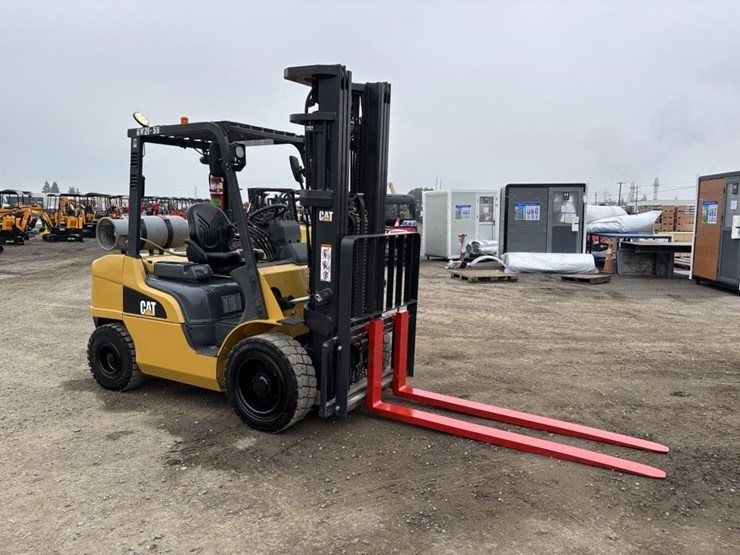 2021-caterpillar-gp30n-image-2