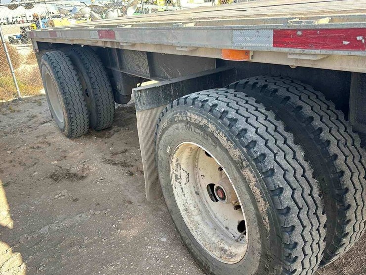 2008-transcraft-48'-x-102"-image-3