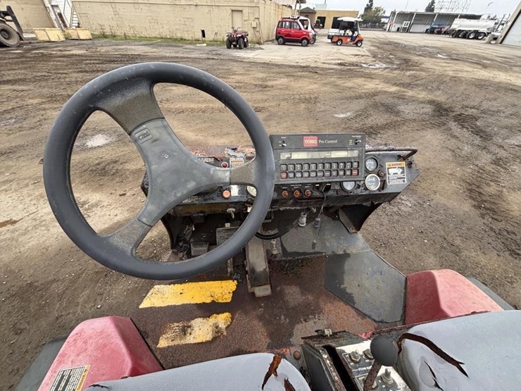 toro-multi-pro-5500-image-14