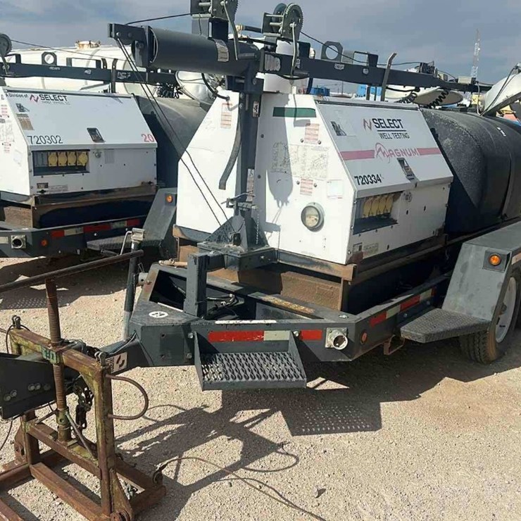 2011 MAGNUM PRODUCTS LIGHT PLANT/TANK TRAILER