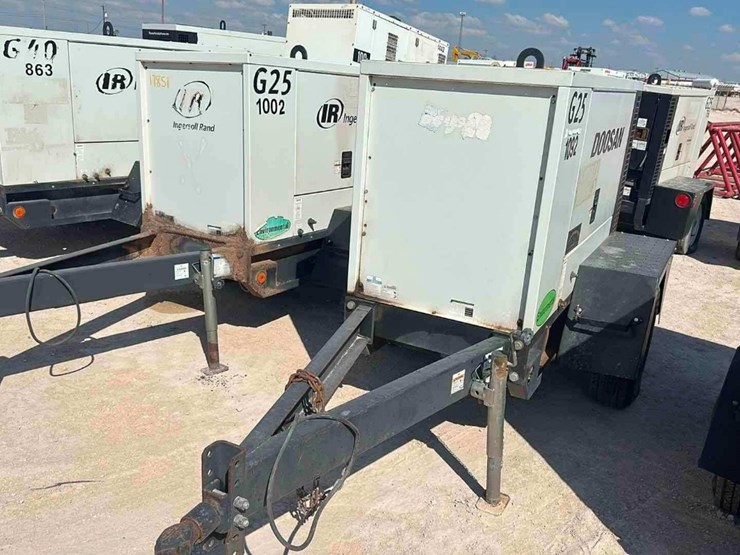 2012-doosan-g25kw-generator-image-2