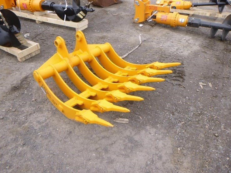 caterpillar-305-image-2