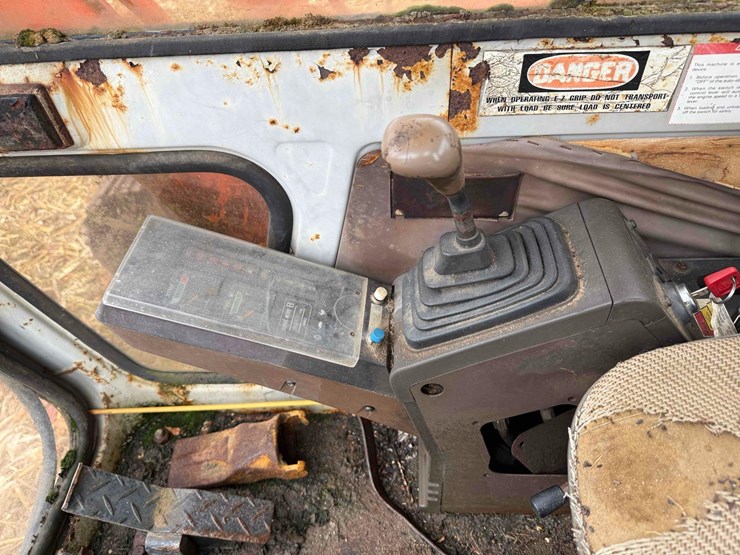 hitachi-ex200-lc-image-37