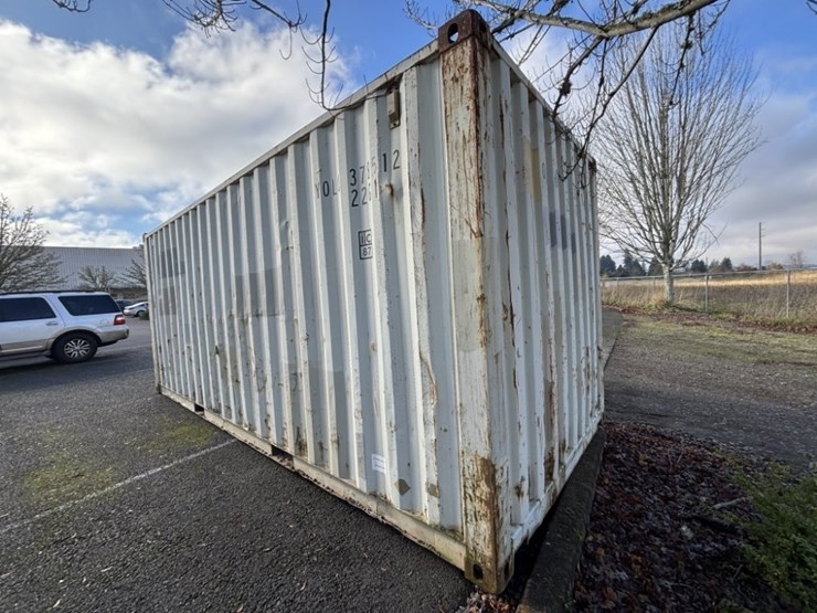 2004-shipping-container-image-3