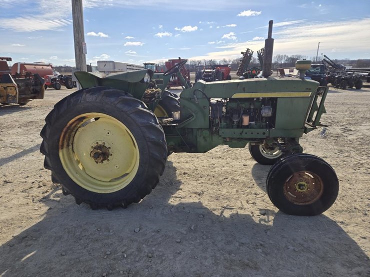 john-deere-2010-image-13